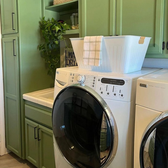 Diy laundry room cabinets